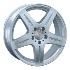 Mercedes-Benz MR82 - Silver